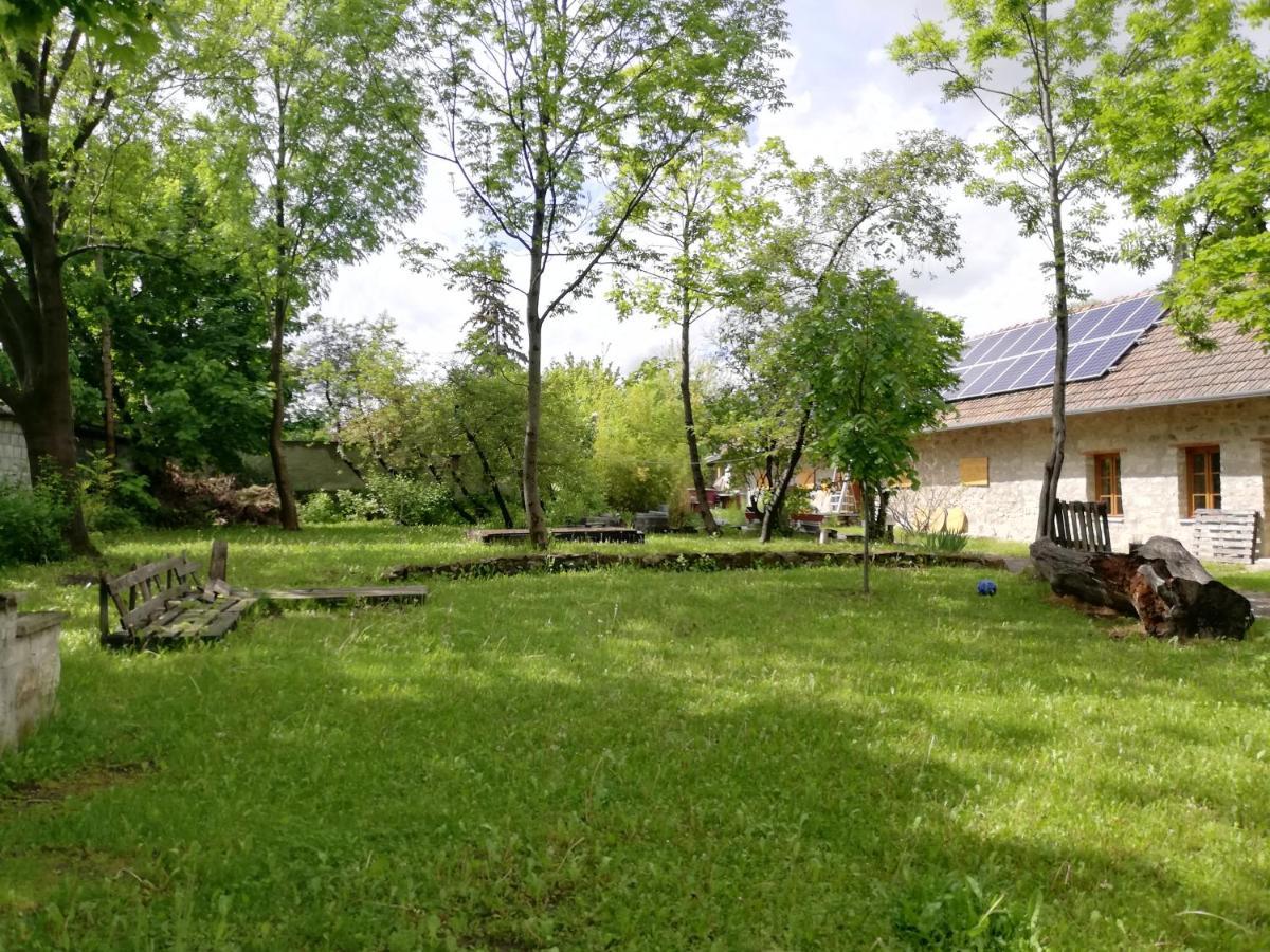 Karádi-Berger Vendégház Erdobénye Exterior foto